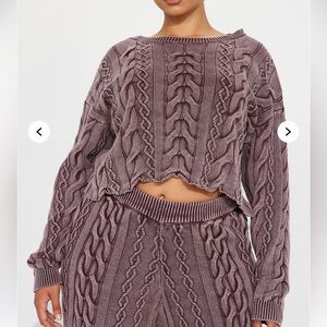 Cable Knit Cropped Sweater in Mauve
